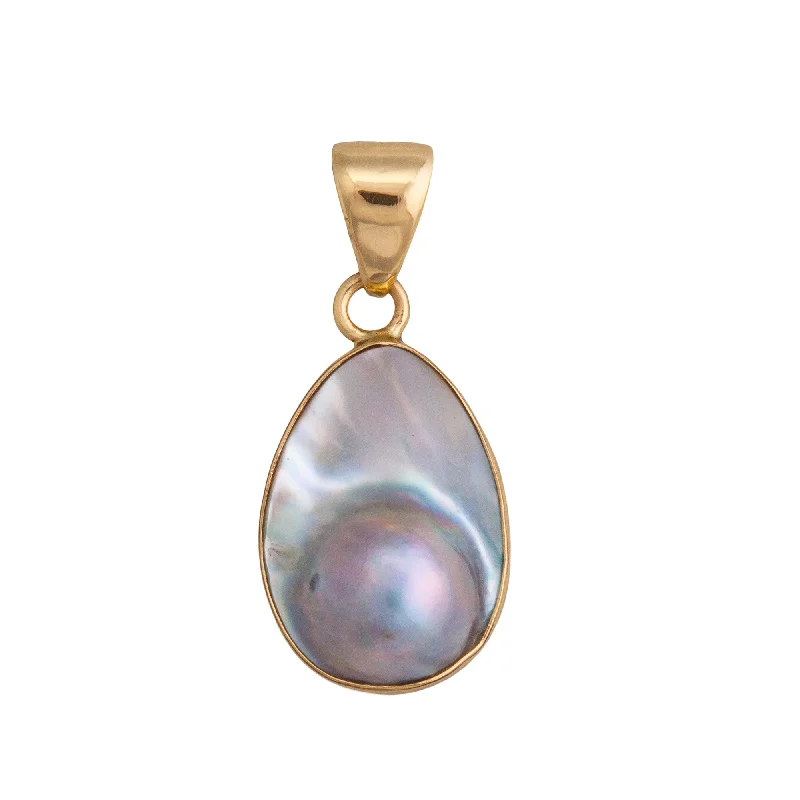 Elegant necklaces and pendants with onyx stones for a sleek, polished look-Alchemia Mabe Blister Pearl Petite Pendant