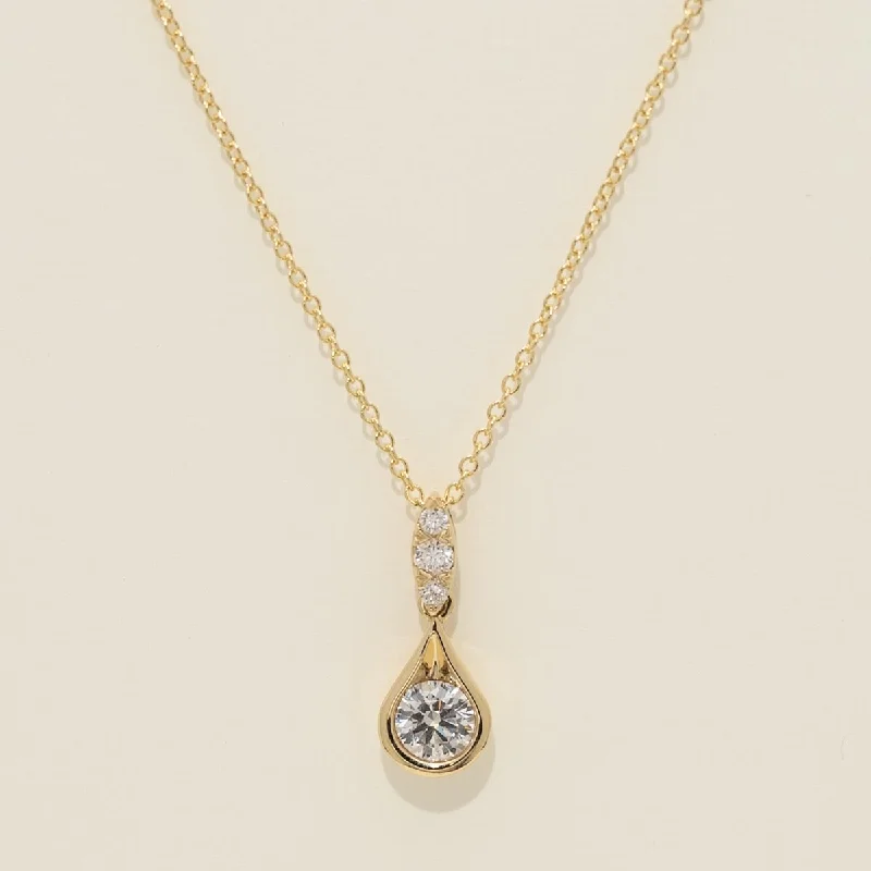 Necklaces and pendants with feather designs for a boho-chic, carefree vibe-Diamond Drop Necklace in 14kt Yellow Gold (5/8cttw)