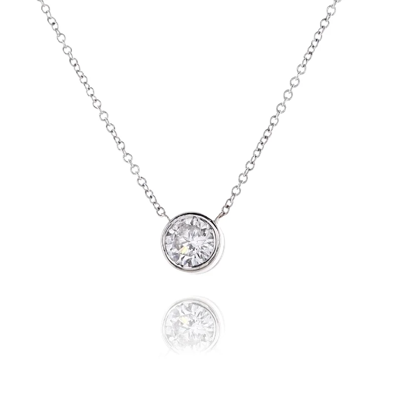 Best necklaces and pendants with layered designs for a chic, stacked look-Estate 14 Karat White Gold Stationary Solitaire Diamond Pendant Necklace