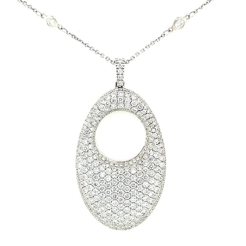 Best necklaces and pendants with seashell designs for a tropical, beachy vibe-Estate 18k White Gold Pave Diamond Oval Pendant Necklace