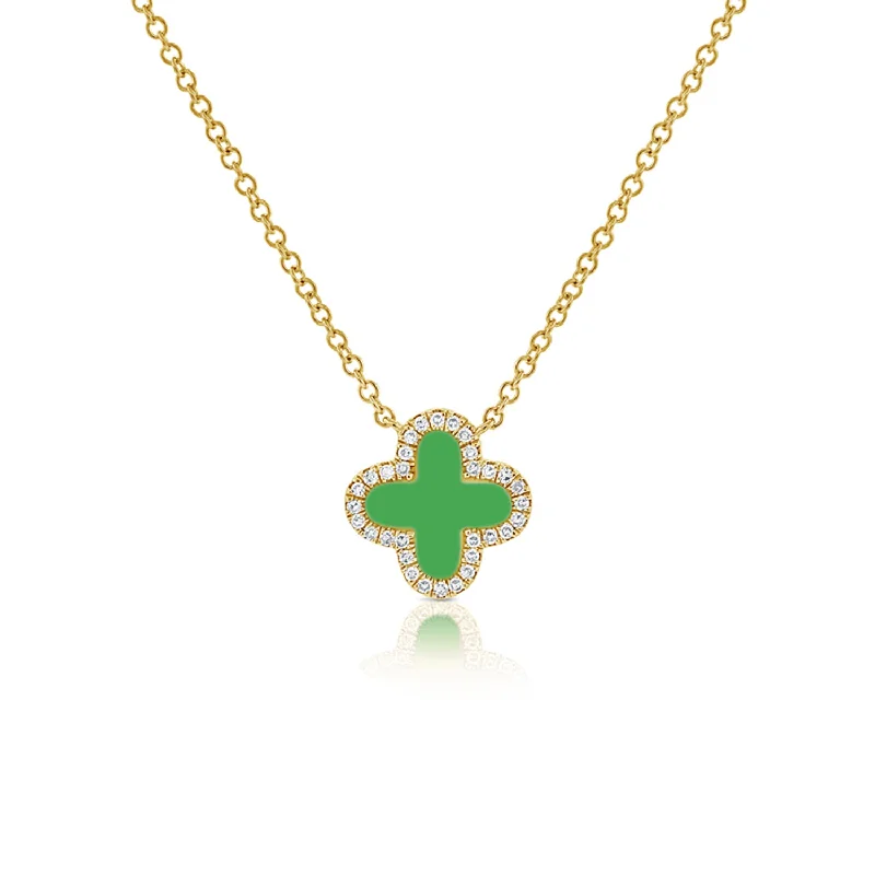 Beautiful necklaces and pendants with geometric shapes for a modern, artistic design-Green Agate Clover Pendant Necklace with Diamonds