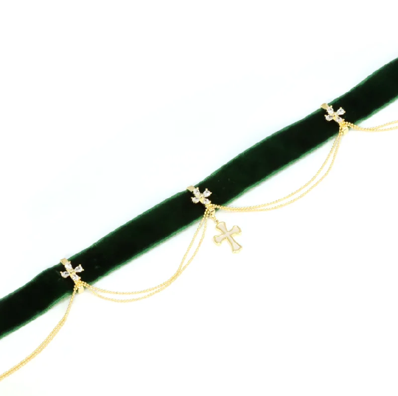 Best necklaces and pendants for weddings with matching designs for bride and groom-Sage Velvet Choker