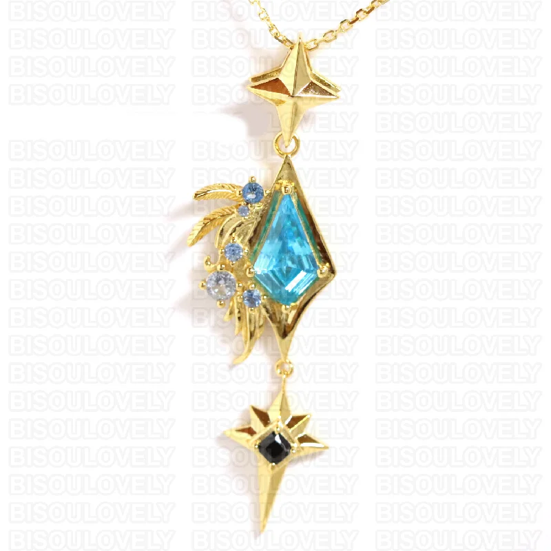 Trendy necklaces and pendants with statement pieces for a bold fashion statement-Peacock Eyespot Pendant