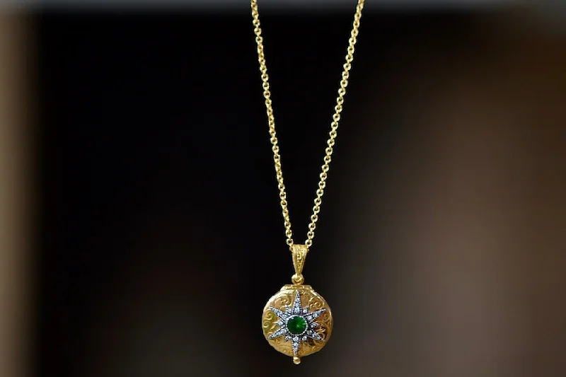 Necklaces and pendants with diamond pendants for a luxurious sparkling effect-Star Locket with Green Emerald